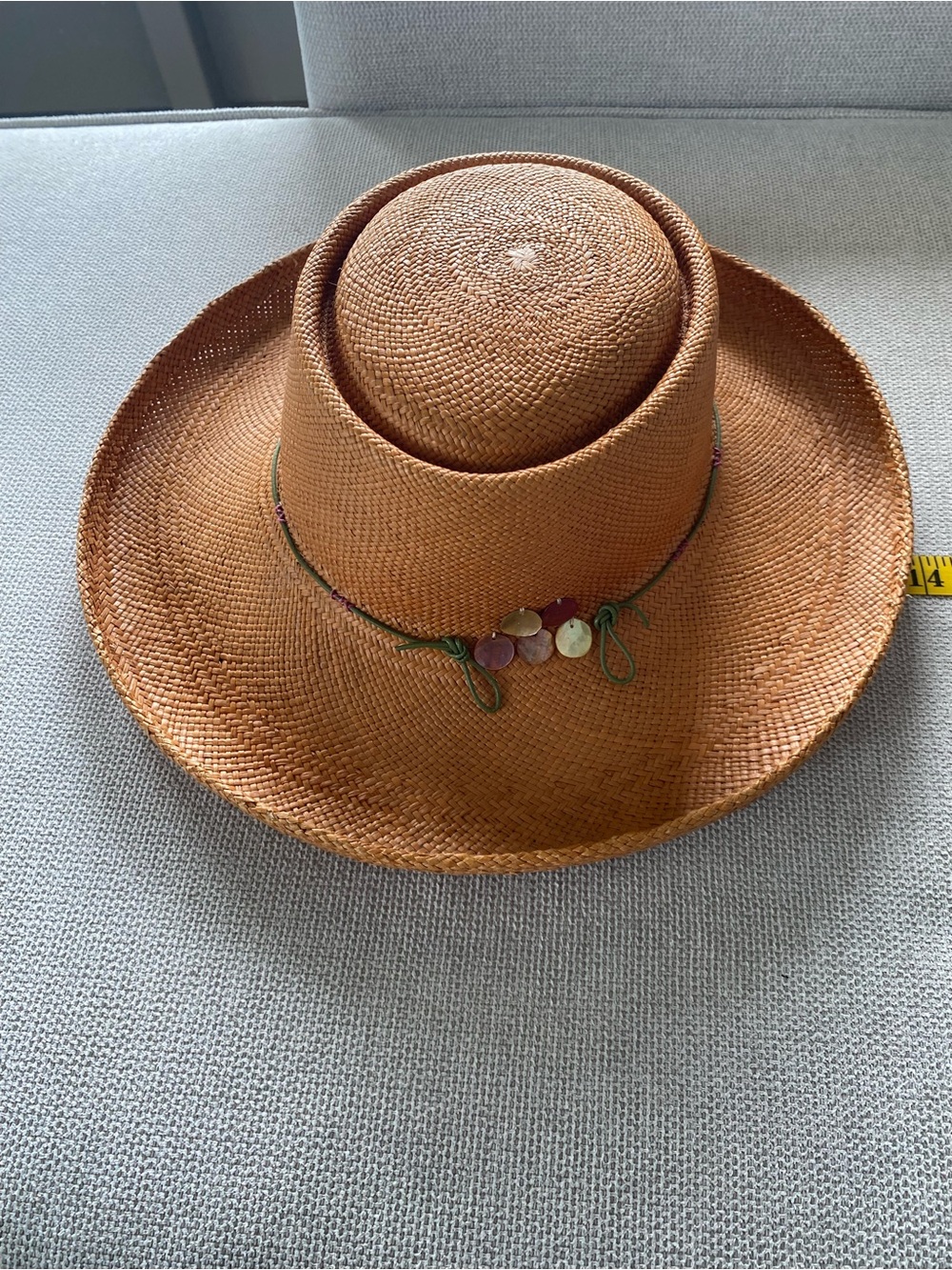 Straw Hat. Susan Carrolan Millinery Made In Aspen. Little shell embellishments. - Picture 8 of 11
